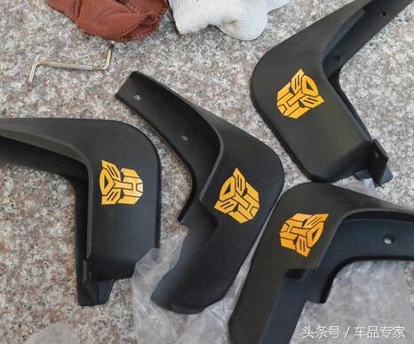 豪爵dr150后挡泥板安装视频,汽车挡泥板正确安装方法