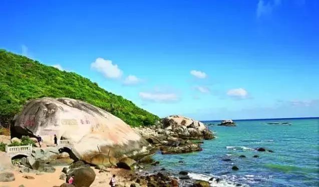 海南环线旅游攻略必去景点推荐,海南旅游攻略必去景点推荐日月湾