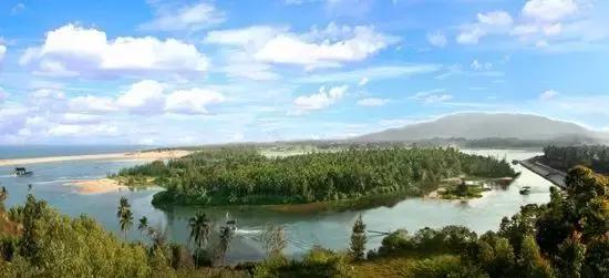 海南环线旅游攻略必去景点推荐,海南旅游攻略必去景点推荐日月湾