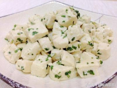 薄荷泡水喝多了,喝了薄荷总是呃逆