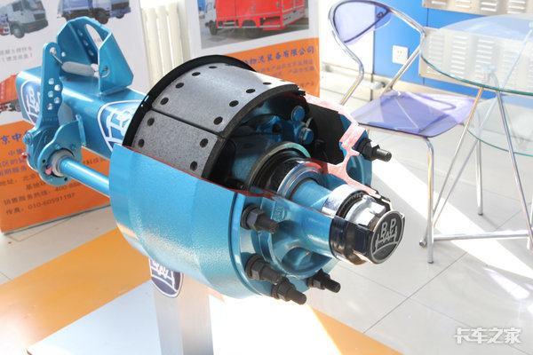 刹车根本都刹不住还掉了个头,刹车鼓坏了会出现什么症状