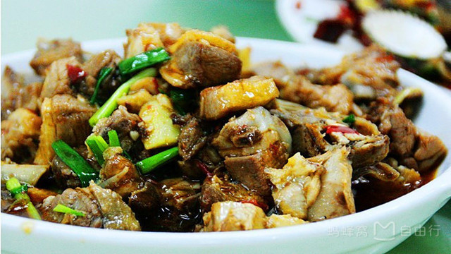 来三亚吃什么美食,来三亚吃海鲜的说说