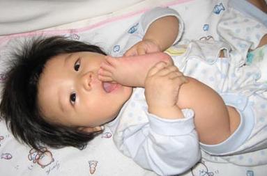 小孩十二岁了还尿床是什么原因,小孩12岁还尿床是为什么