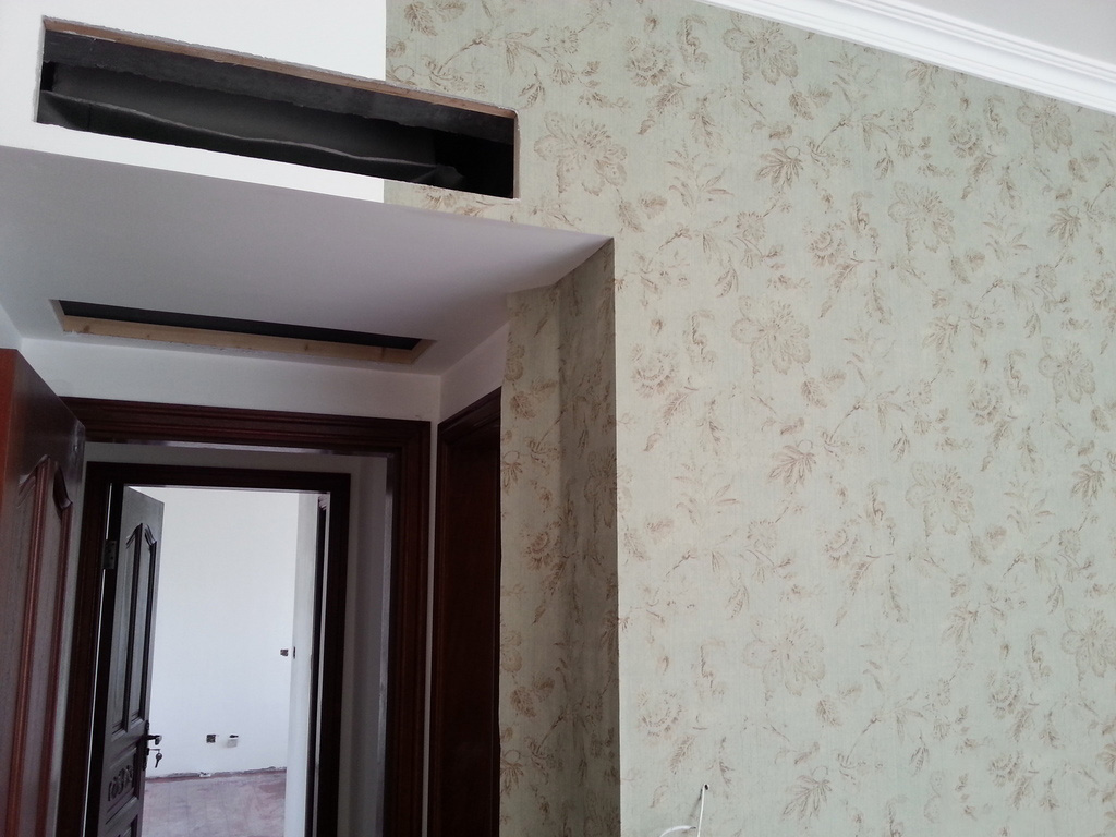 新手自己贴墙纸,贴墙纸遇到墙空鼓怎么办