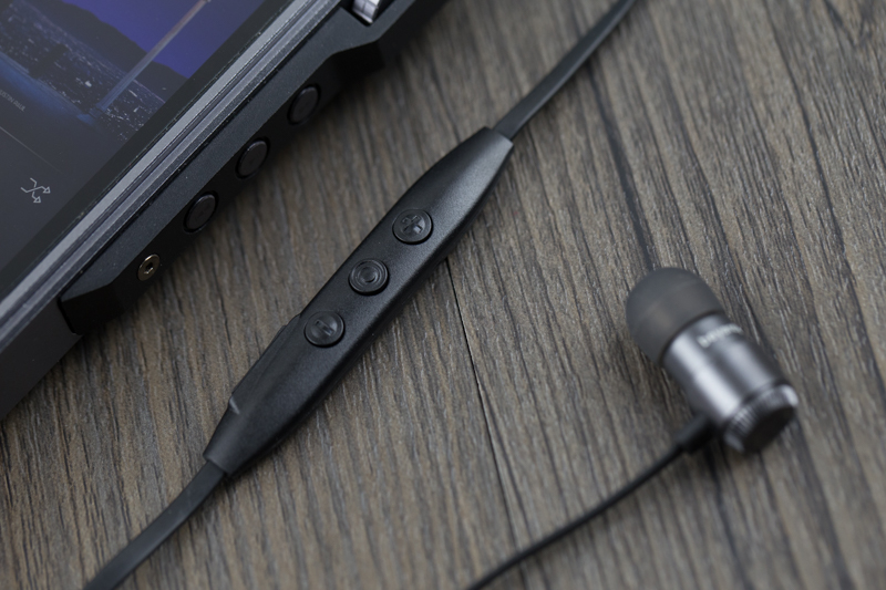 严厉工厂宣传片背景音乐,拜亚动力beatbyrd评测