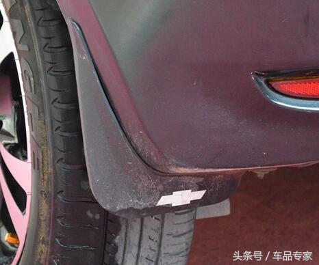 豪爵dr150后挡泥板安装视频,汽车挡泥板正确安装方法