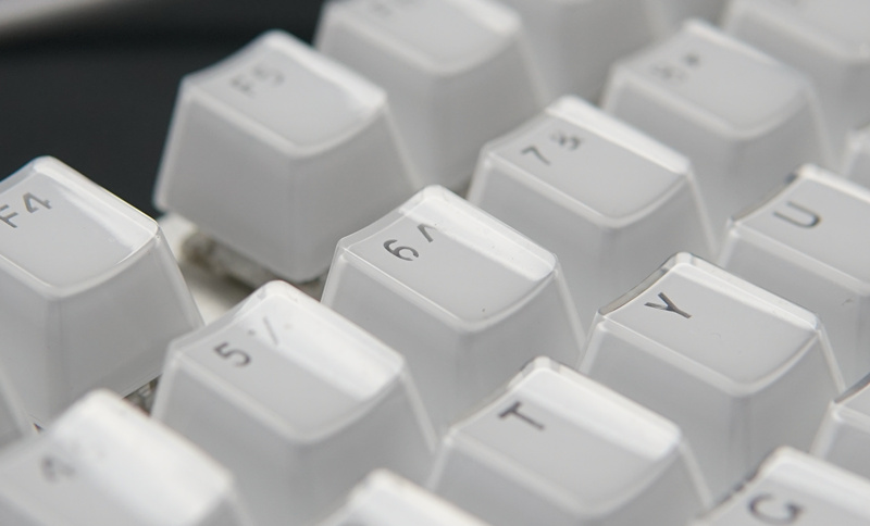 雷柏机械键盘v500冰晶版,雷柏v500s黑轴怎么样