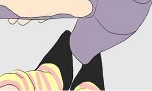 鞋子磨脚有个血泡怎么办,鞋子有脚臭味怎么清洗