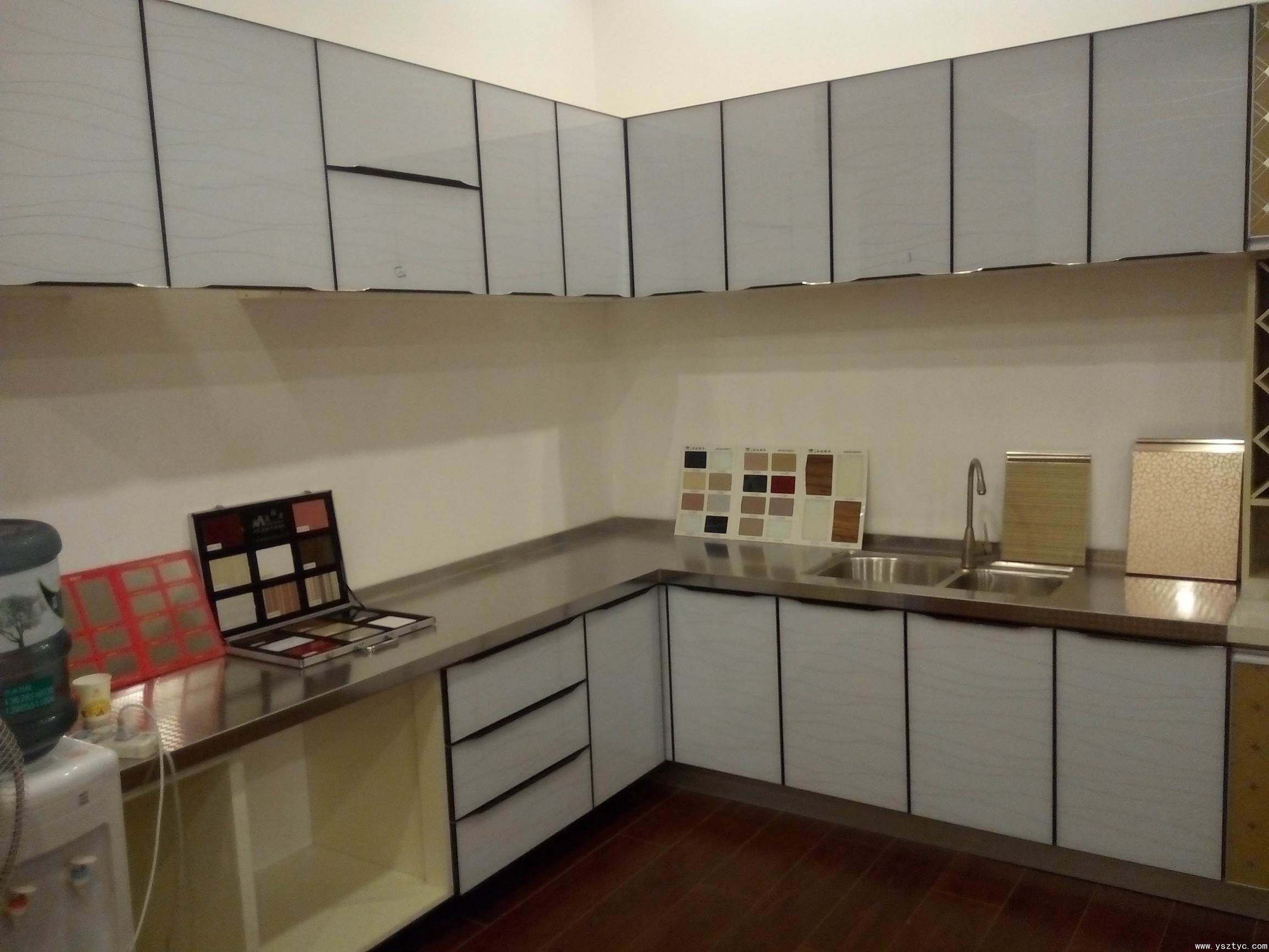 洛阳开来橱柜正式开业了部分样品展示