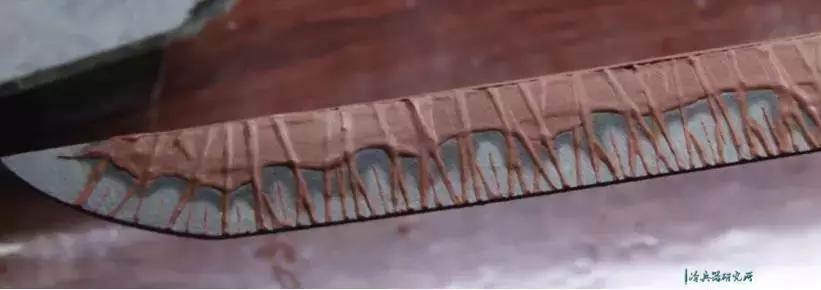 中国制刀工匠揭露日本武士刀奥秘,现代制刀技术比古代强吗