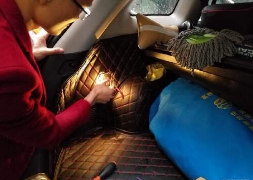 长安cs75可以改灯吗,长安CS75后备箱灯加装