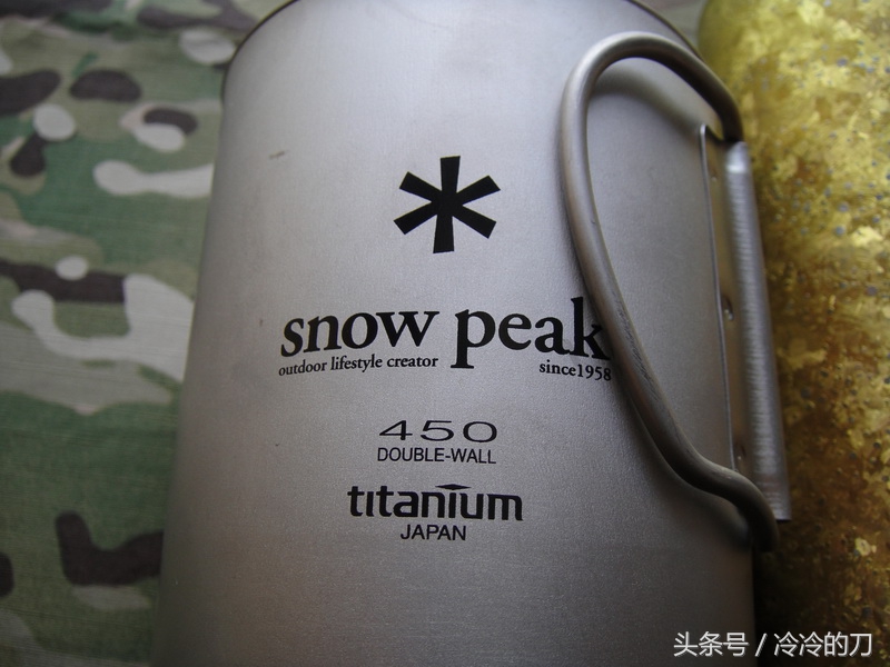 日本雪峰双层钛杯,高颜值的钛杯