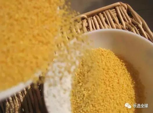 吃小米有什么好处和功效,吃小米的好处和功效与作用