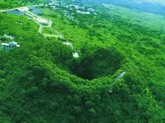 海南环线旅游攻略必去景点推荐,海南旅游攻略必去景点推荐日月湾