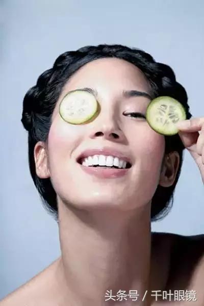 为什么佩戴隐形眼镜后眼睛会有*血丝红**？