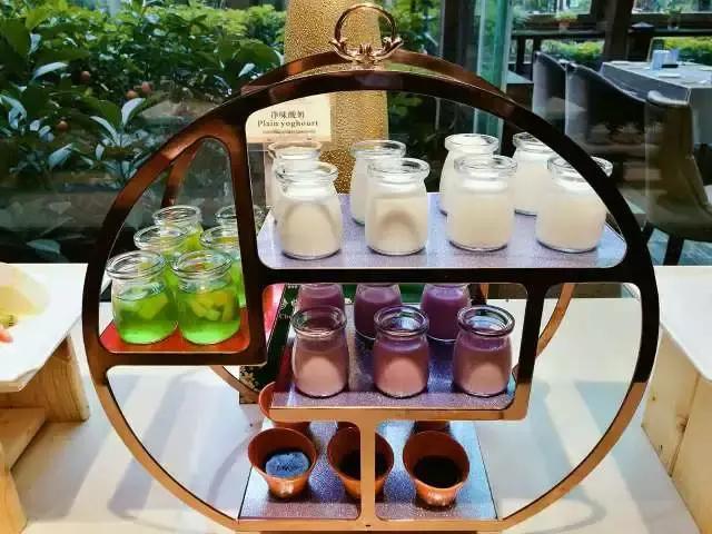 南粤动态｜东莞的亲们，周末陪母亲去樟木头三正半山酒店过节吧！