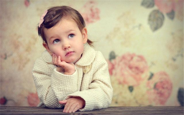 阿拉蕾眼距宽,阿拉蕾面相