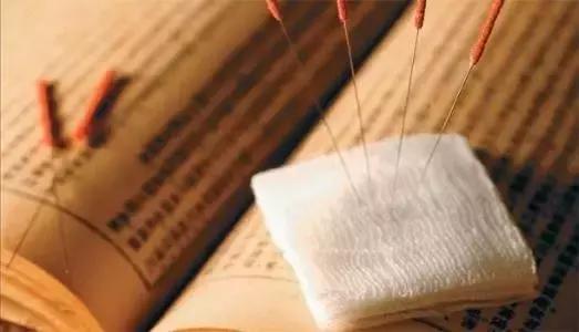 神经性耳鸣中医怎么治疗最好,神经性耳鸣脑鸣中医能治吗