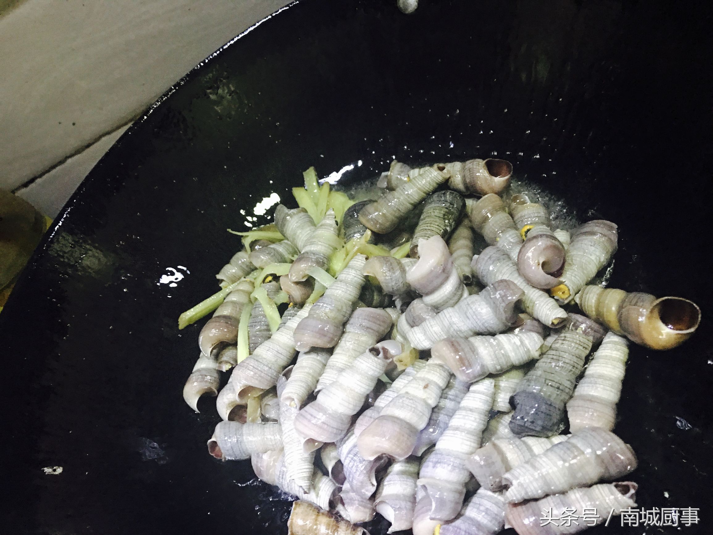 炒钉螺的做法大全家常,辣炒钉螺的最正宗做法大全