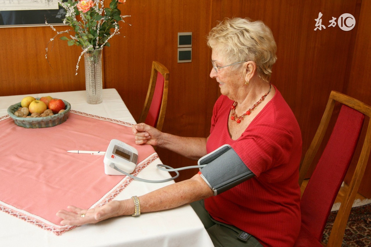 正常人吃了肾激素会怎么样,激素药吃了肾不舒服