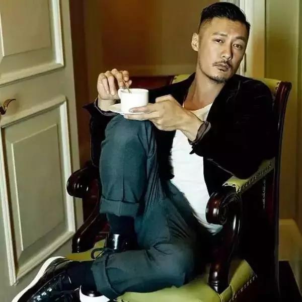 他是女人都想要的张志明，可是我更想要他的……