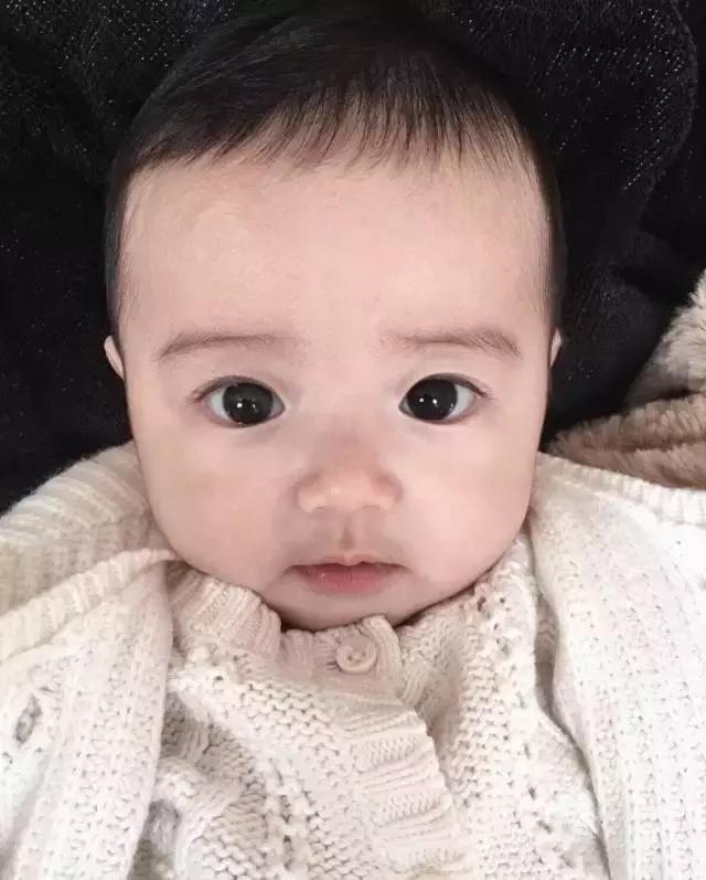 你最爱的人却爱上了别人,最爱你的人往往最后最爱的是自己