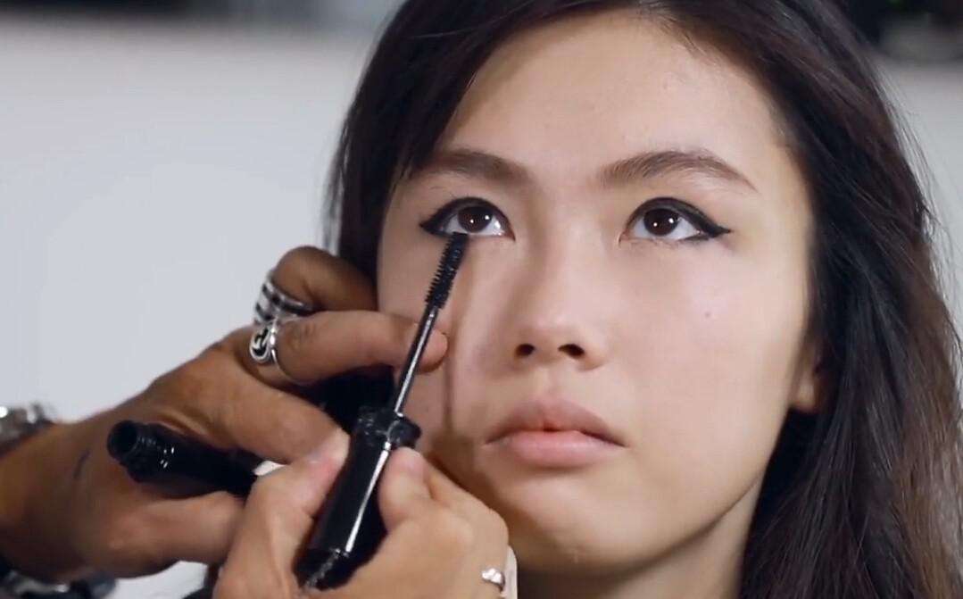 睫毛膏干了有什么办法,睫毛膏干了怎么办最简单的方法