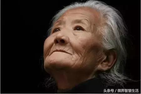 感恩母亲手工康乃馨,母亲节送妈妈什么礼物康乃馨手工