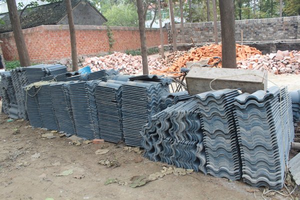 盖房的心酸和难处只有自己知道,父母盖房子的心酸感悟