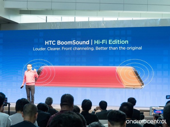 HTC发布新款机型U11，网友纷纷吐槽其定价649美元