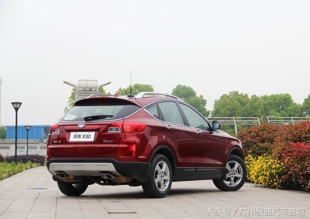 奔腾x80怎么改装才霸气,2013款奔腾x80音响改装