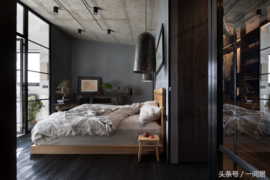 东西方设计元素的惊艳融合，乌克兰室内设计师生活公寓赏析