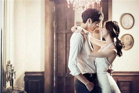 12星座女应该有哪个星座男守护,十二星女生应该有哪位男神守护