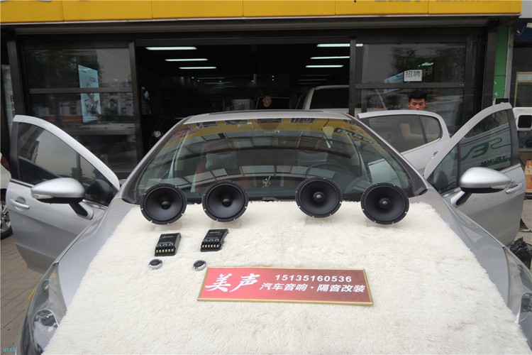 太原美声汽车音响：东风标致308极具性价比音响改装方案！