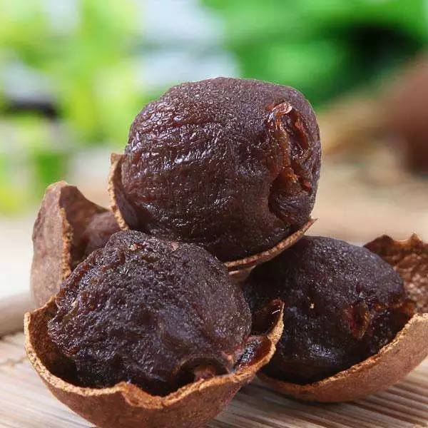 容易让儿童早熟的食物,让孩子早熟的八种零食