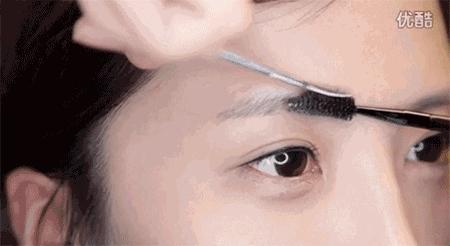 高低眉剑眉怎么修,高低眉修眉画眉