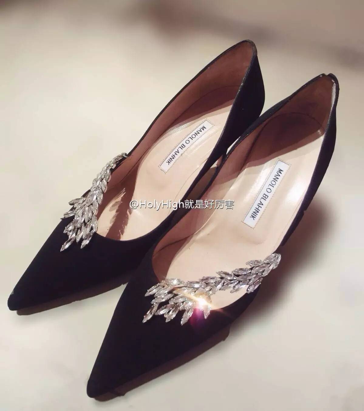 时尚尖头鞋让你变美丽,最迷人的小尖头鞋