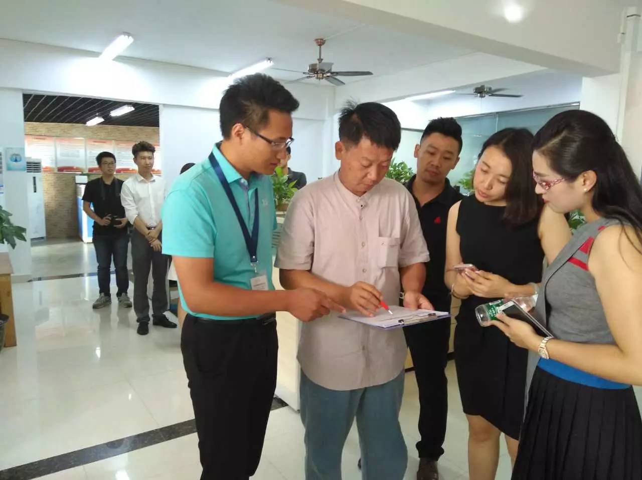 三亚持续深化文明旅游宣传,三亚旅游文明城市建设