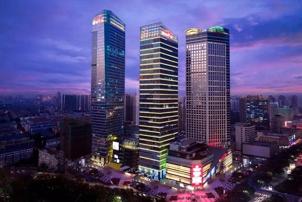 勒泰商业的成功密码：一城一景一地标，以匠心读懂城市的抱负