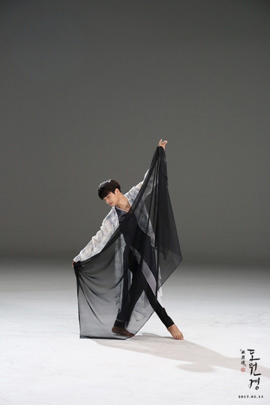 「VIXX」「盘点」170517名！不！虚！传！美丽温暖且神秘莫测的《桃源境》MV拍摄现场