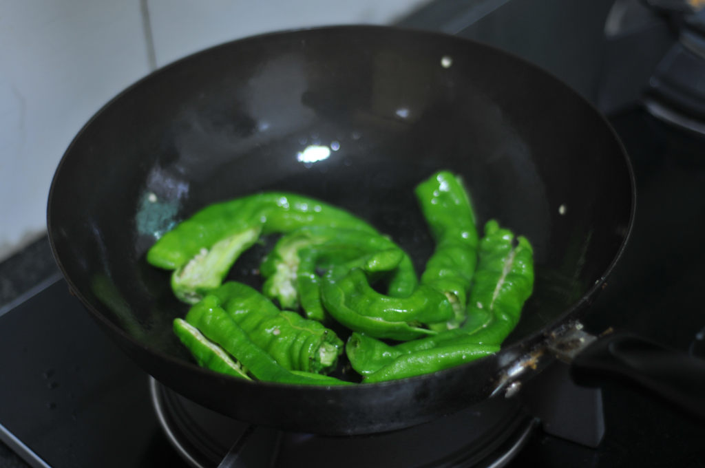 螺丝椒炒豆豉,豆豉爆螺丝椒