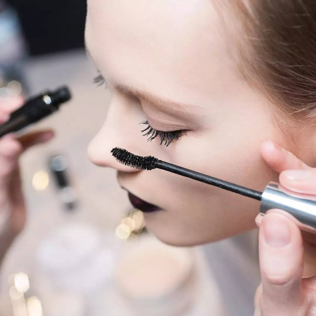 睫毛刷推荐不结块,睫毛刷用哪种刷头好