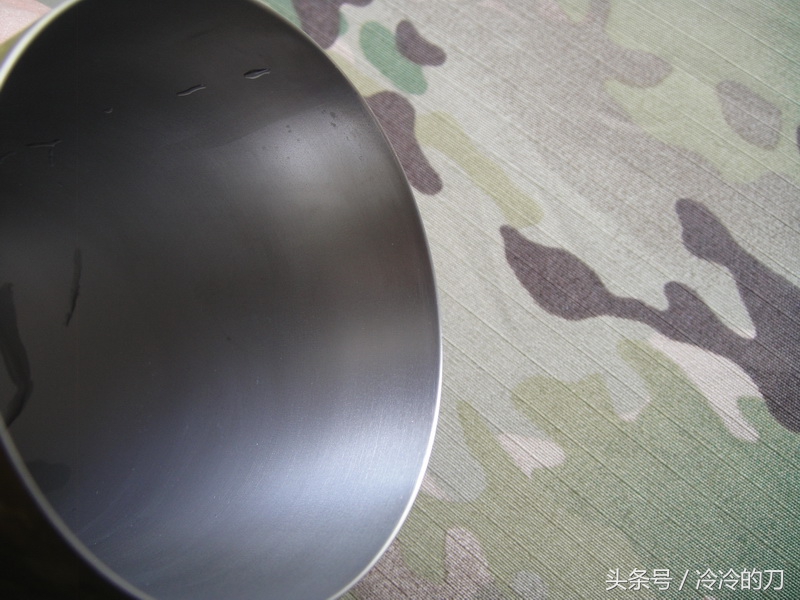 日本雪峰双层钛杯,高颜值的钛杯