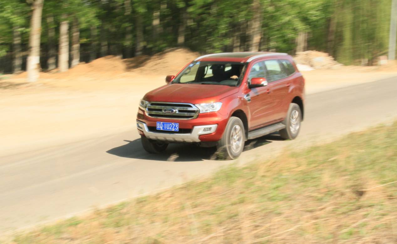 撼路者对比汉兰达,撼路者与汉兰达的对比