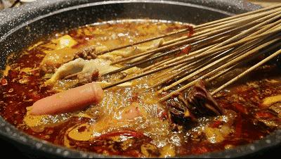 老字号的串串店太惊艳了来撸串啊,这家串串又好吃又便宜