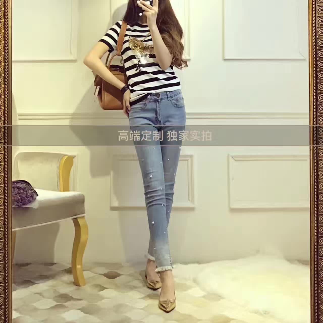 t恤牛仔裤,t恤牛仔裤穿出高级感男生