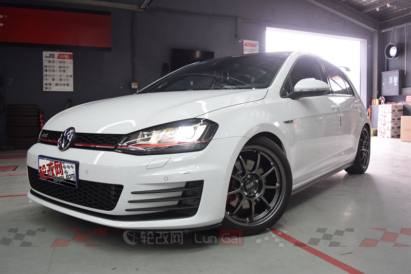 高尔夫7gti改18轮毂,高尔夫7gti改装外观案例