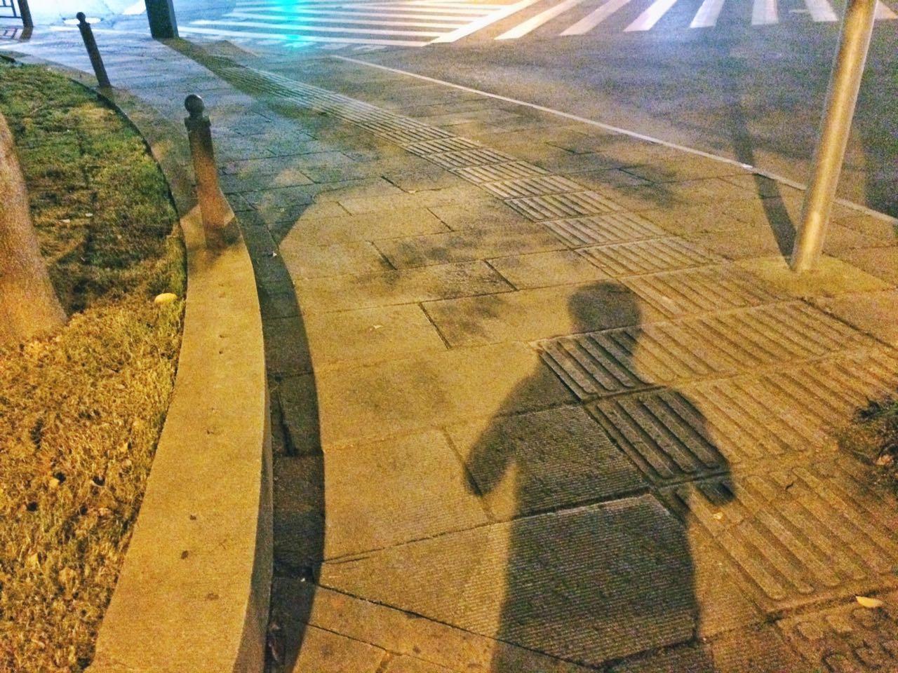 为什么要配这么多镜头,不出门有必要买多个镜头吗