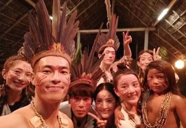 江疏影娜扎现场互相吐槽猝不及防,娜扎井柏然花少