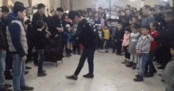 十张搞笑gif图看完可别笑晕了,爆笑十幅gif图